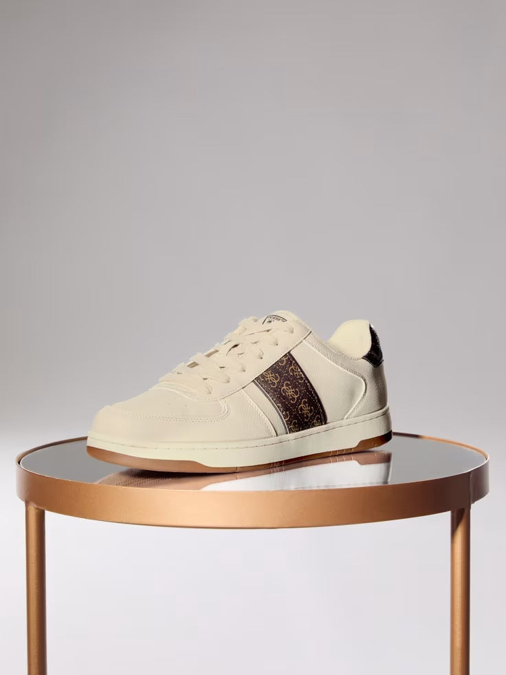 Guess Quattro G Low-Top Sneakers