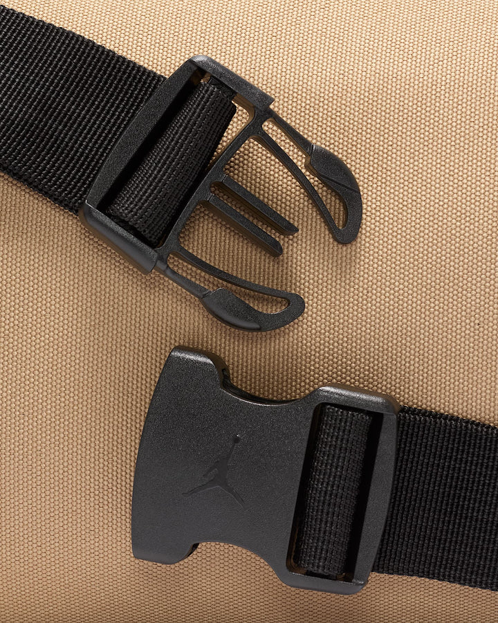NIKE Jordan Crossbody Bag (3.3L)