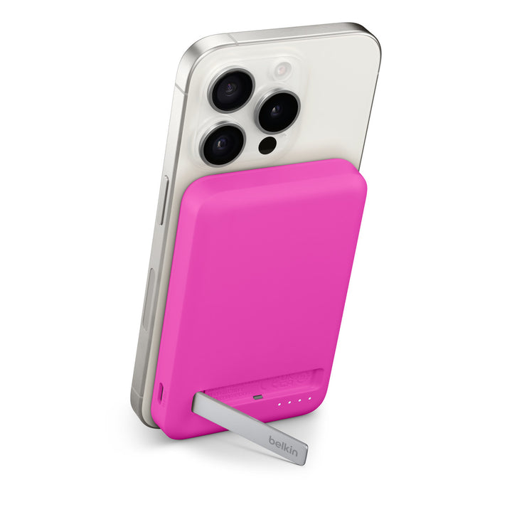 Apple Belkin BoostCharge Pro Magnetic Power Bank 5K