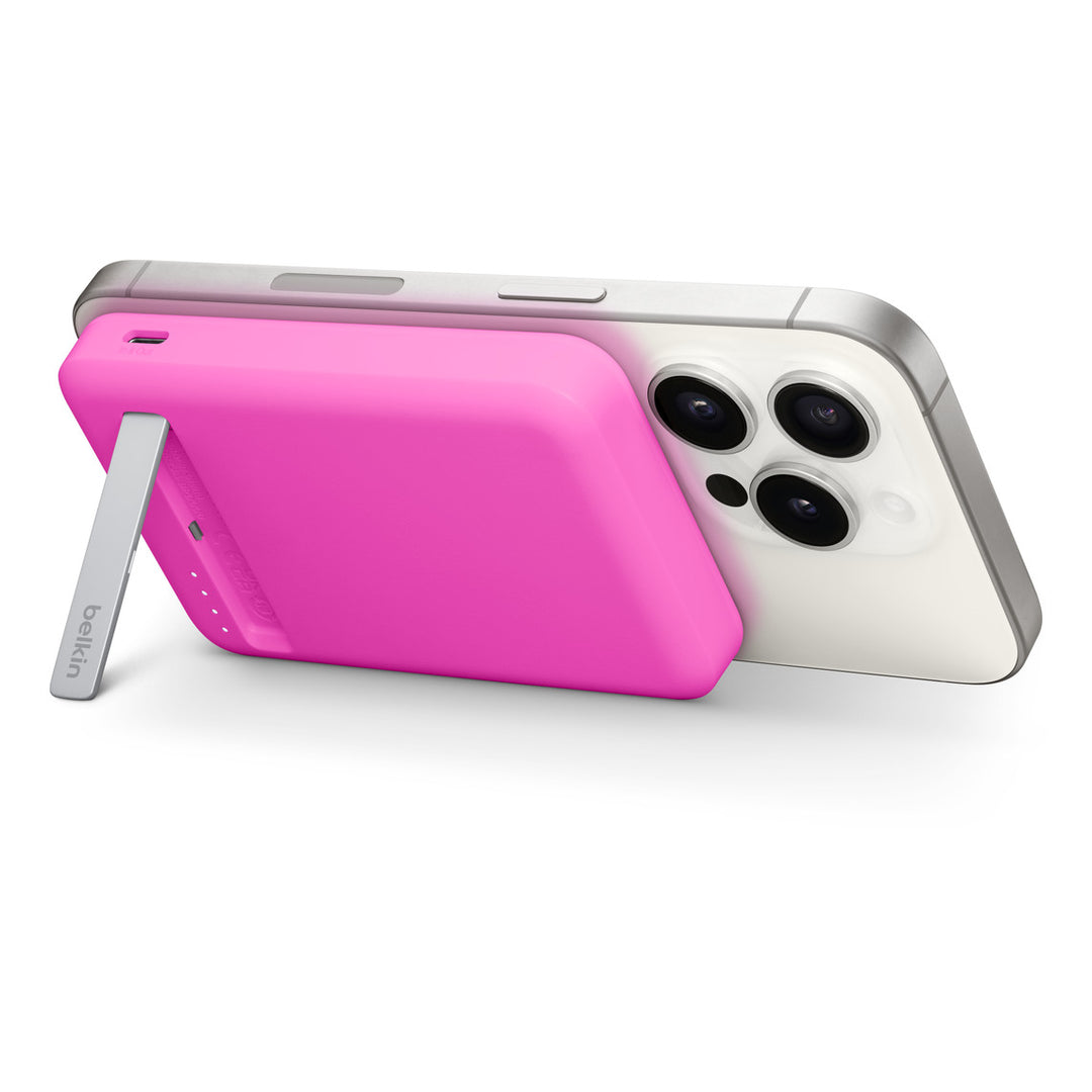 Apple Belkin BoostCharge Pro Magnetic Power Bank 5K