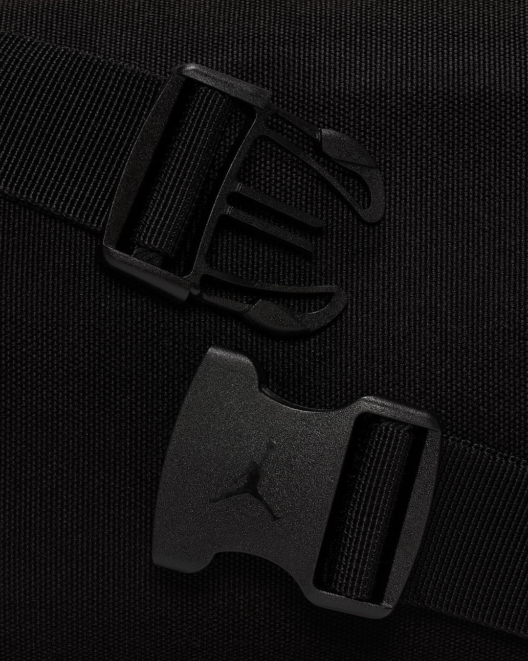 NIKE Jordan Crossbody Bag (3.3L)
