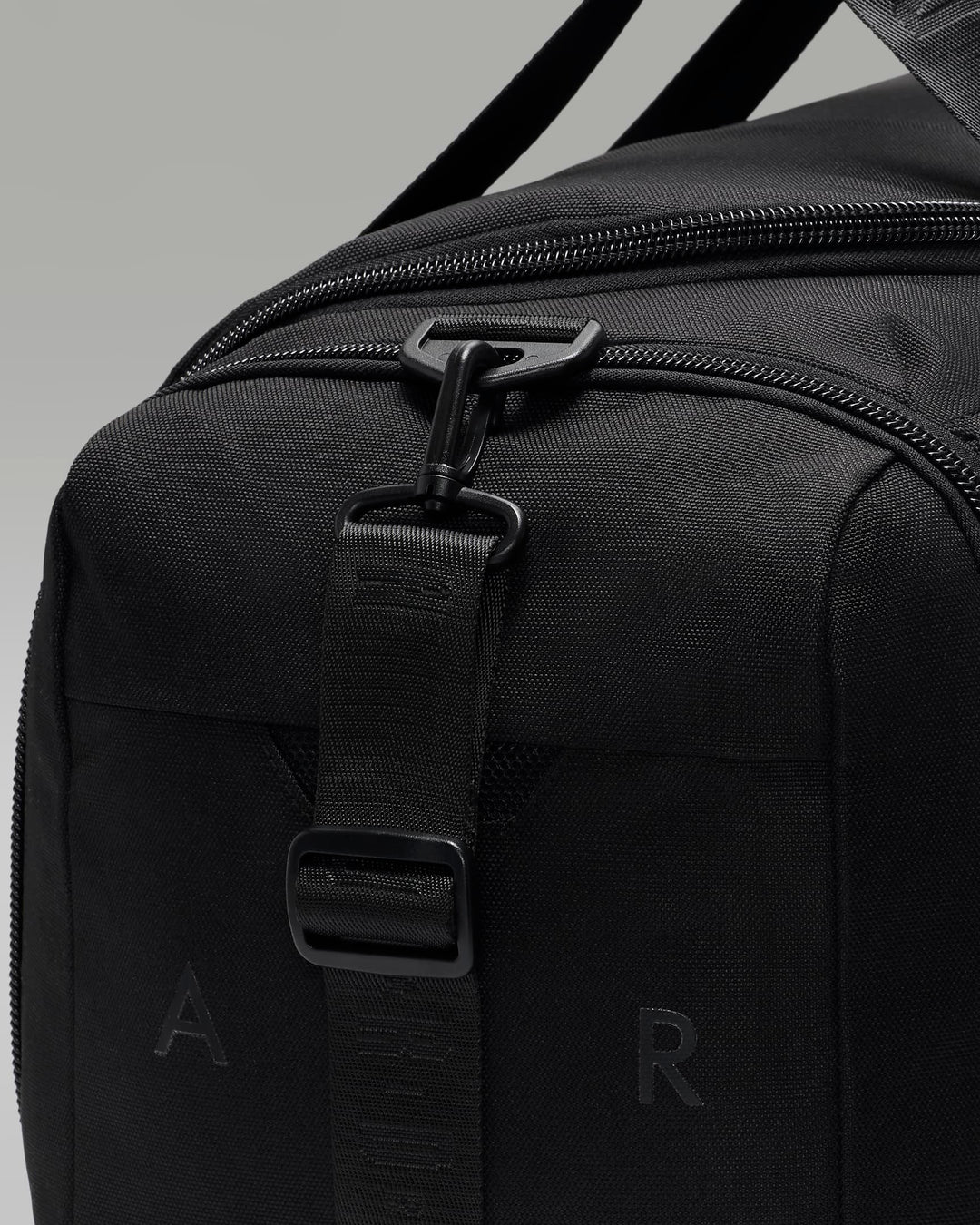 NIKE Jordan Duffel Bag (46L)