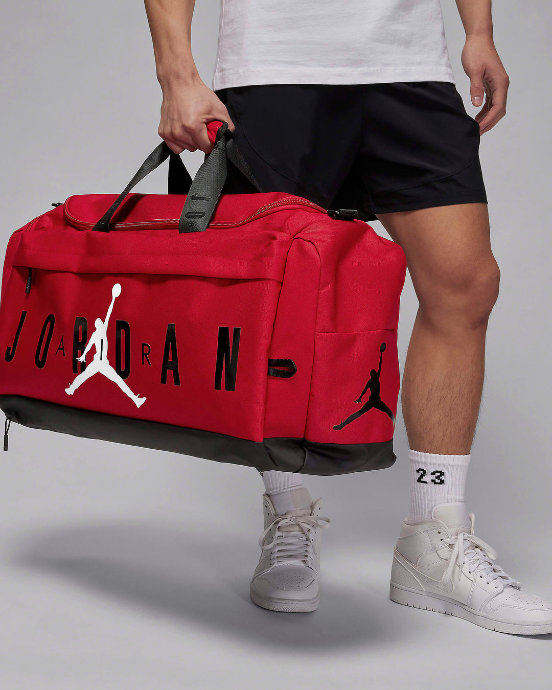 NIKE Jordan Duffel Bag (81L)