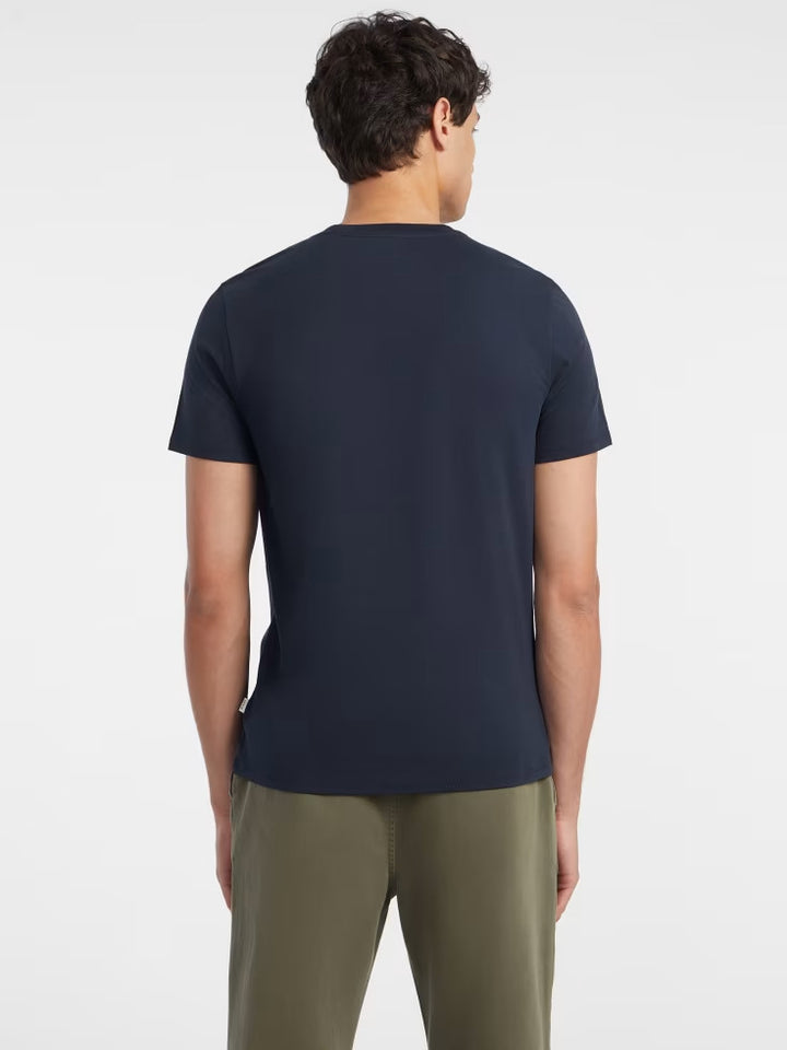 Guess Slim 1981 Tee