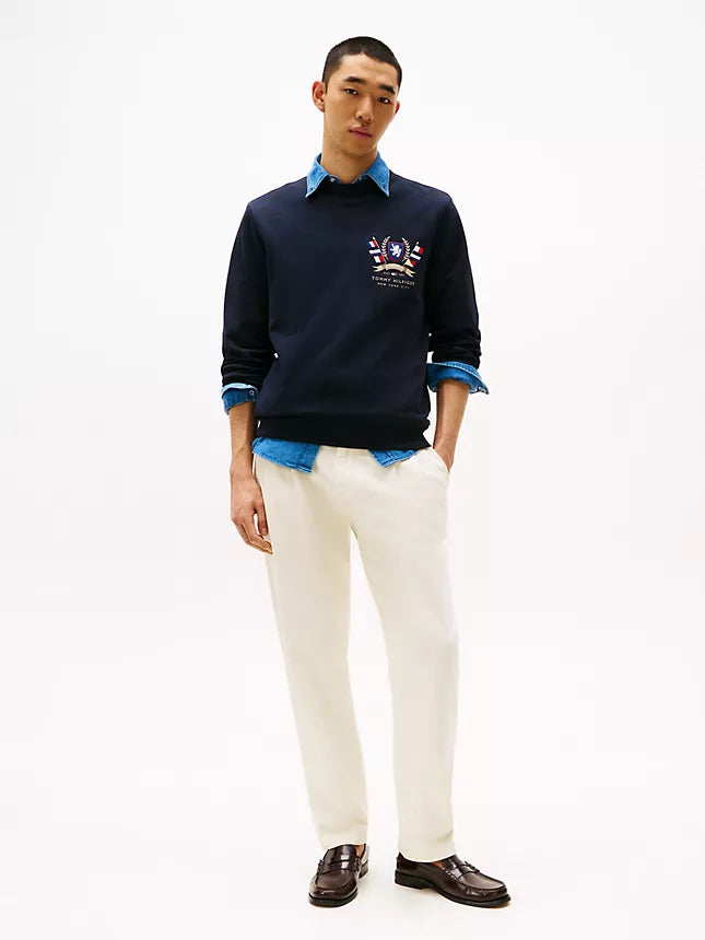 Tommy Hilfiger Embroidered Crest Sweatshirt