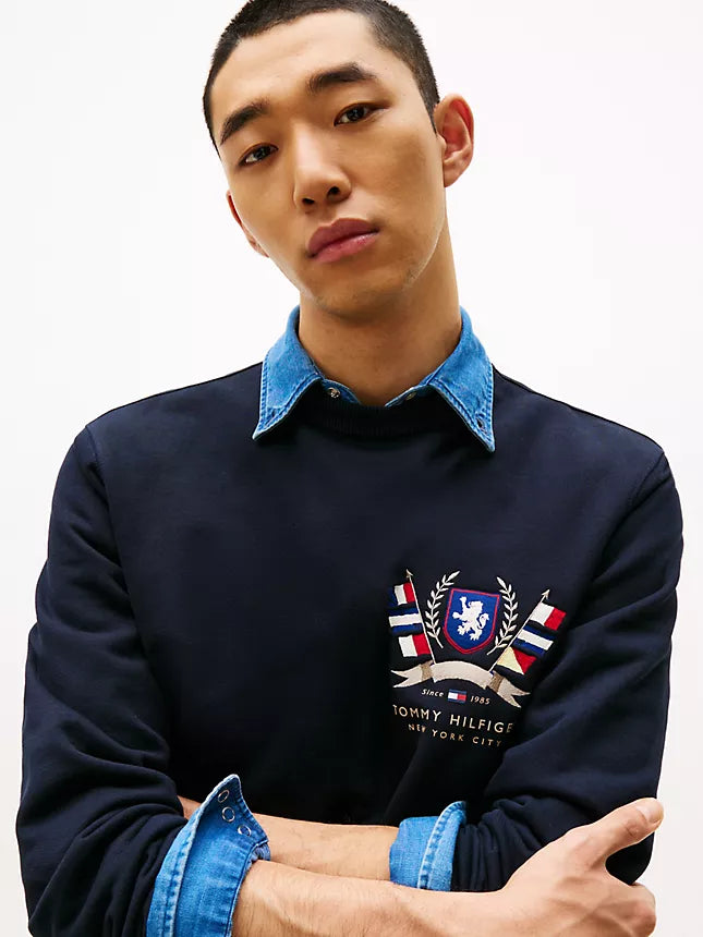 Tommy Hilfiger Embroidered Crest Sweatshirt