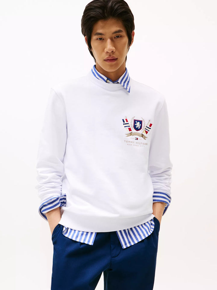 Tommy Hilfiger Embroidered Crest Sweatshirt
