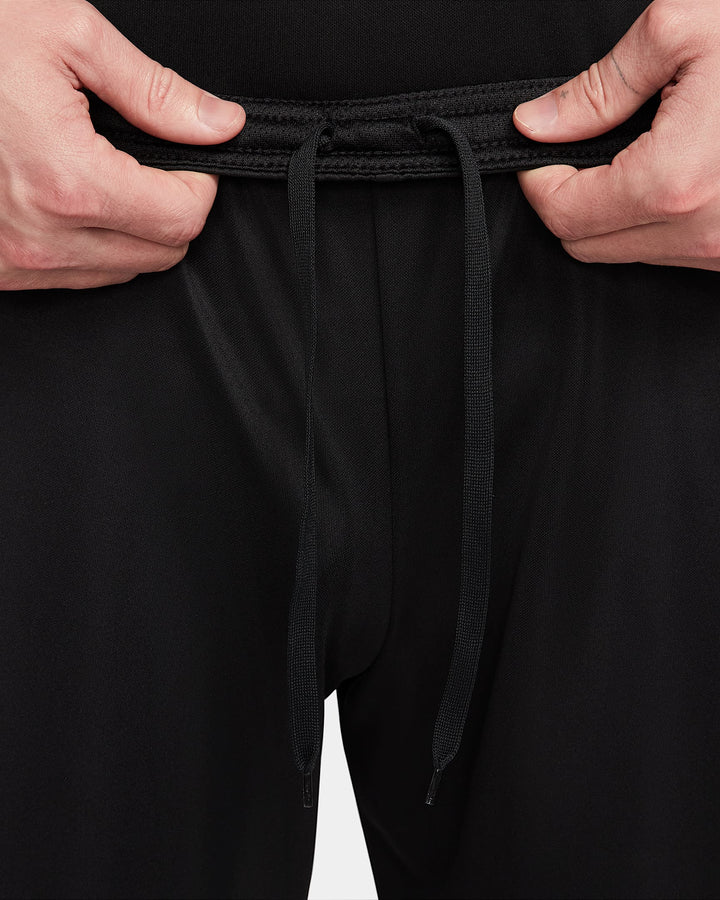Nike Dri-FIT Academy Men's Dri-FIT Soccer Shorts