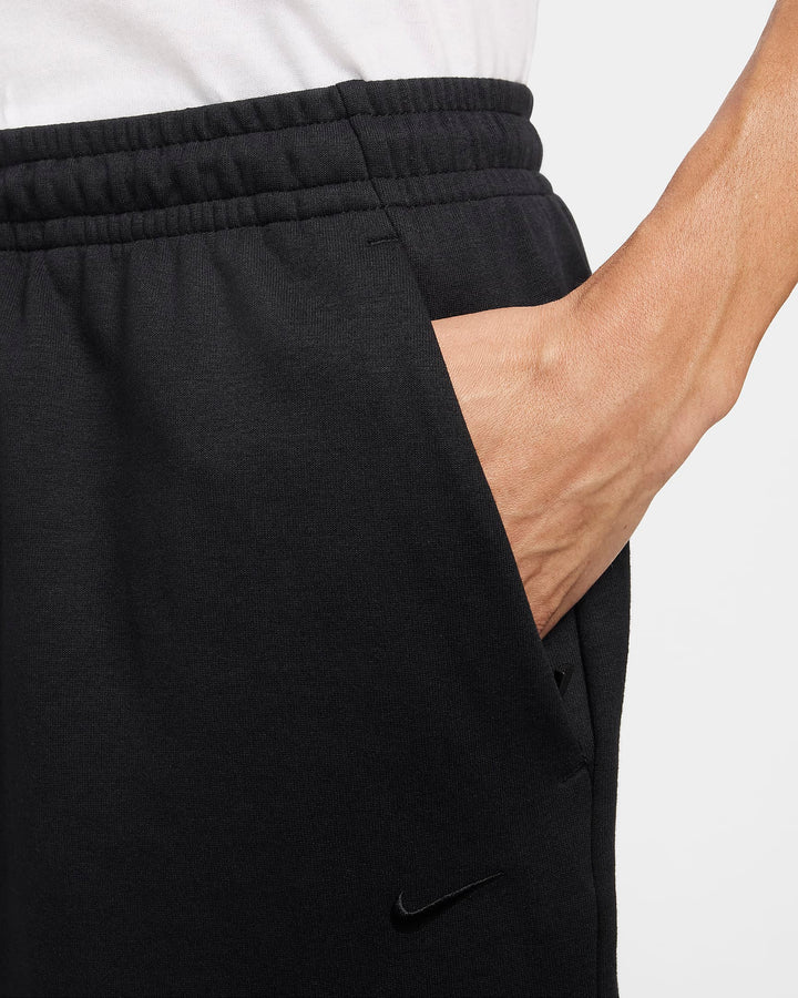 Nike Primary Fleece Men's 7" Dri-FIT Unlined Performance Shorts