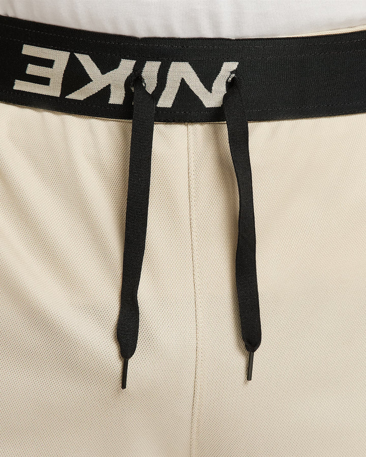 Nike Totality Men's Dri-FIT 7" Unlined Versatile Shorts