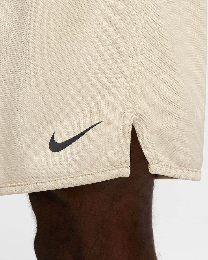 Nike Totality Men's Dri-FIT 7" Unlined Versatile Shorts