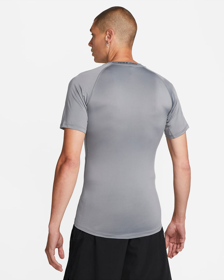 Nike Pro Men's Dri-FIT Tight Short-Sleeve Fitness Top