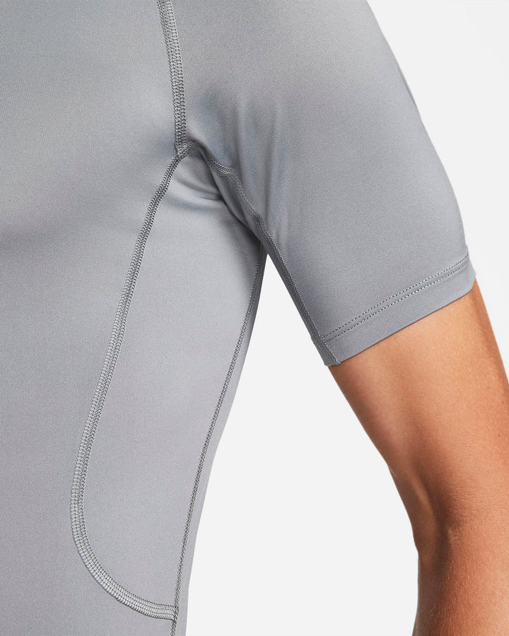 Nike Pro Men's Dri-FIT Tight Short-Sleeve Fitness Top
