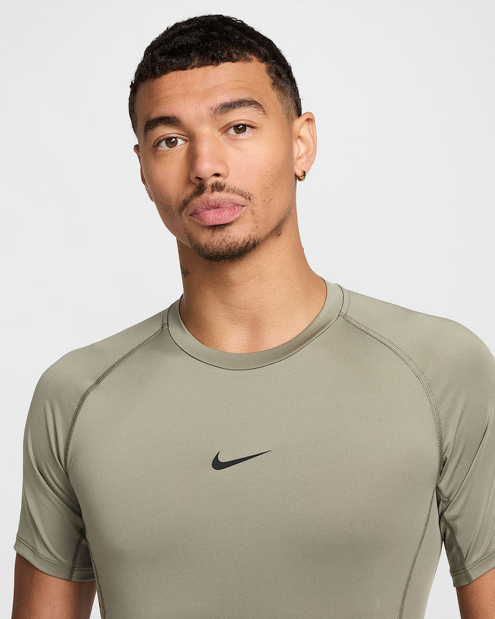 Nike Pro Men's Dri-FIT Tight Short-Sleeve Fitness Top