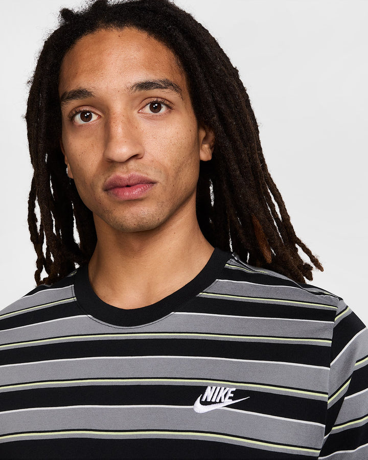 Nike Club Men's T-Shirt