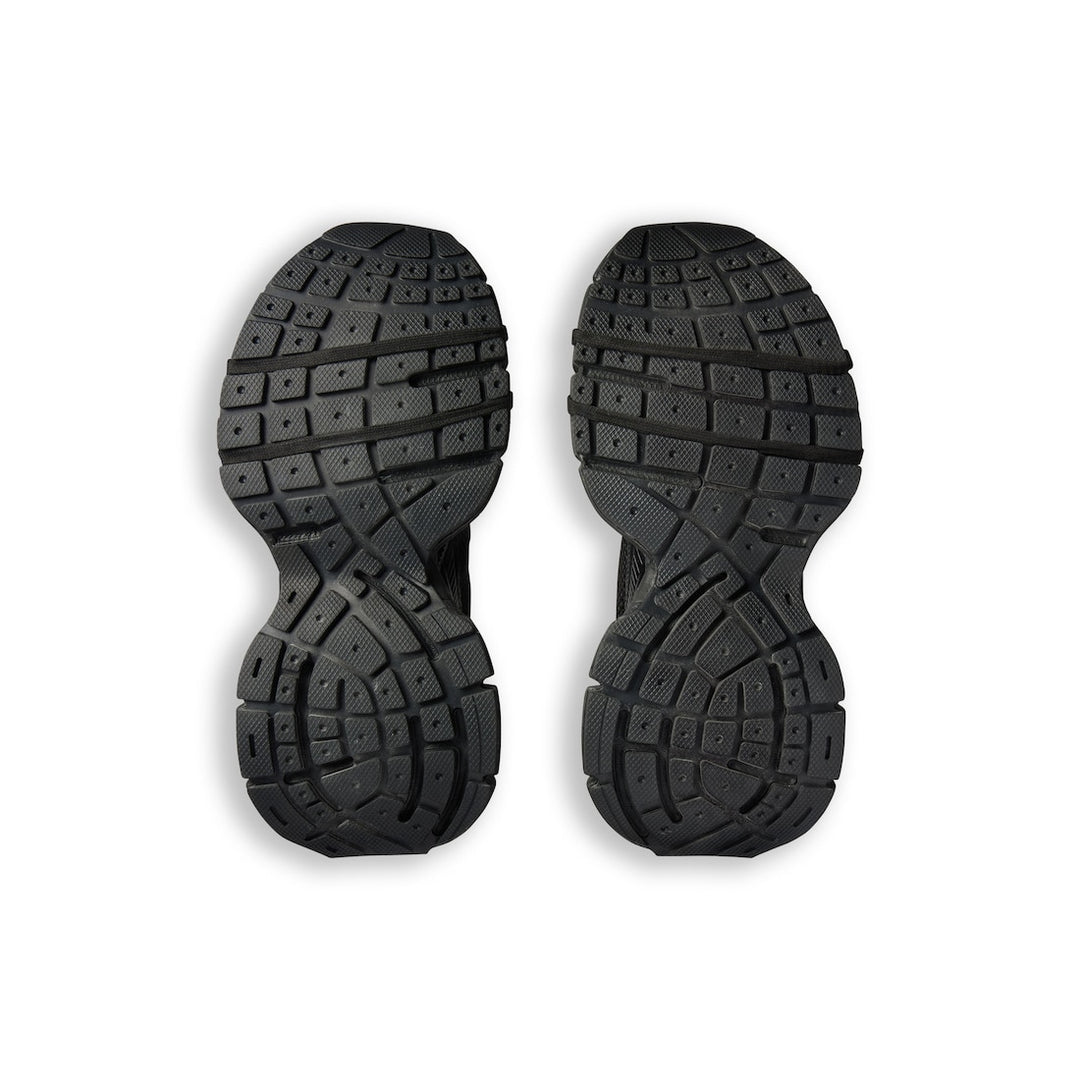 BALENCIAGA Men's 3xl Sneaker in Black