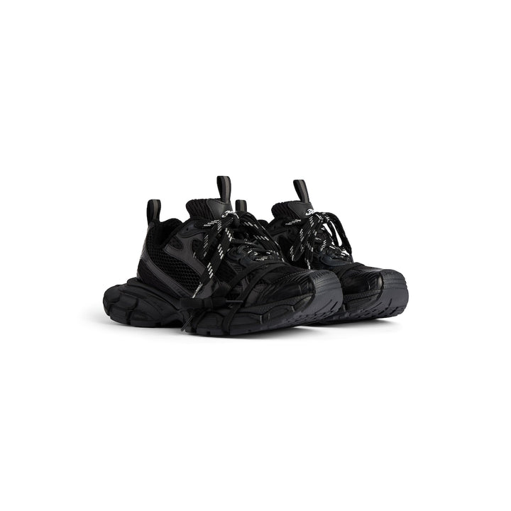 BALENCIAGA Men's 3xl Sneaker in Black