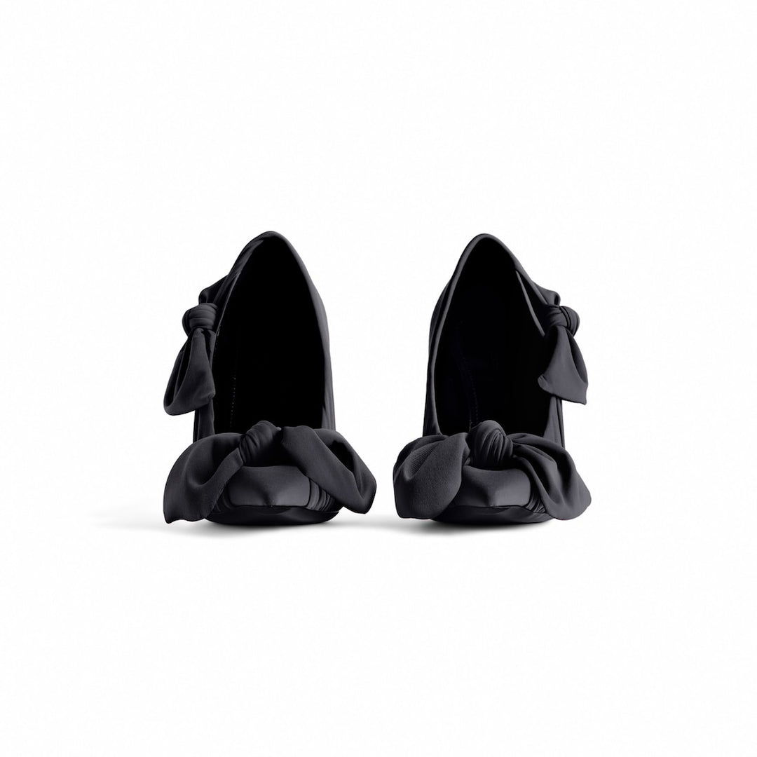 BALENCIAGA Women's Knife Knot Pump in Black
