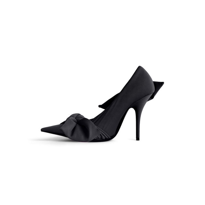 BALENCIAGA Women's Knife Knot Pump in Black