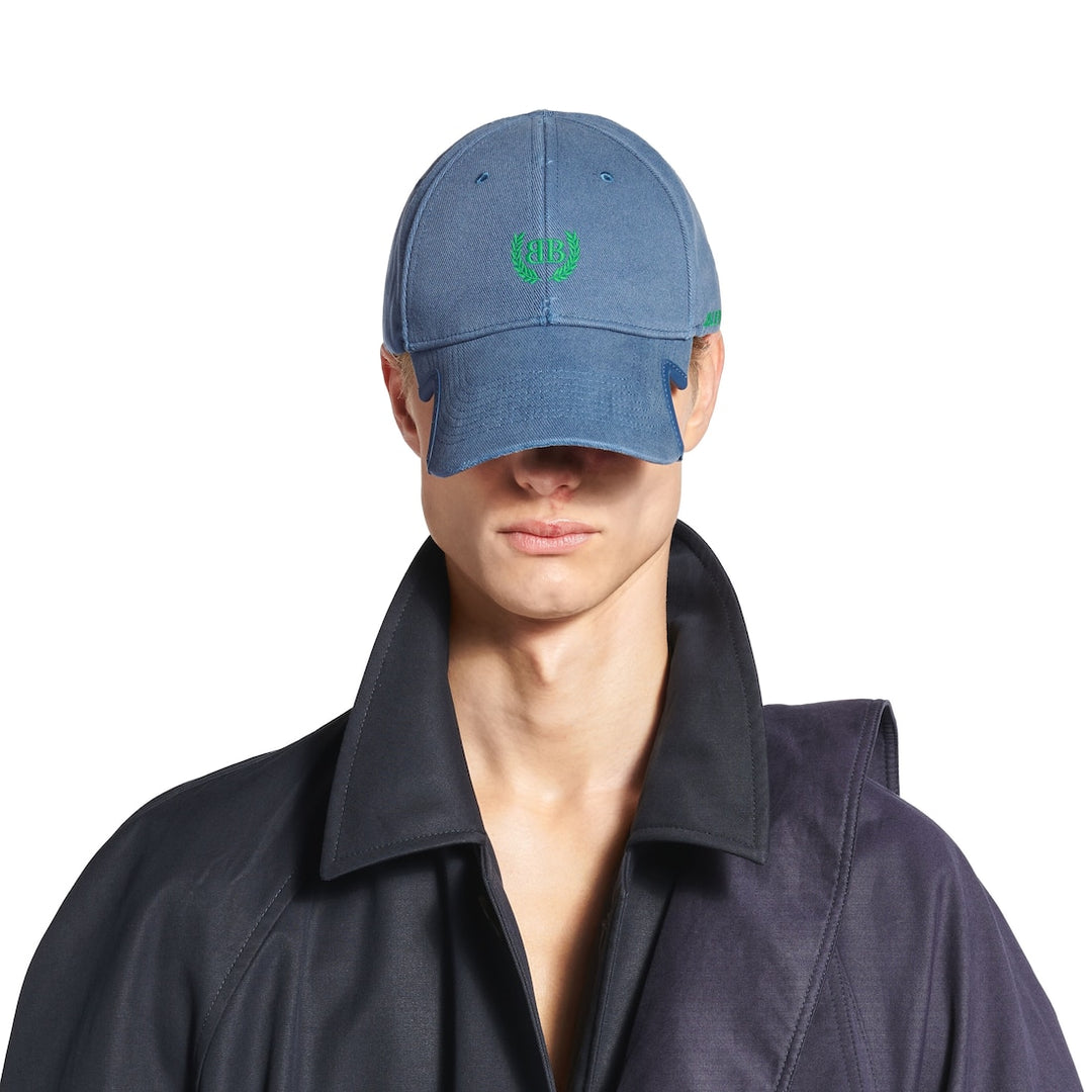 BALENCIAGA  Laurel Classic Cap in Faded Black/red