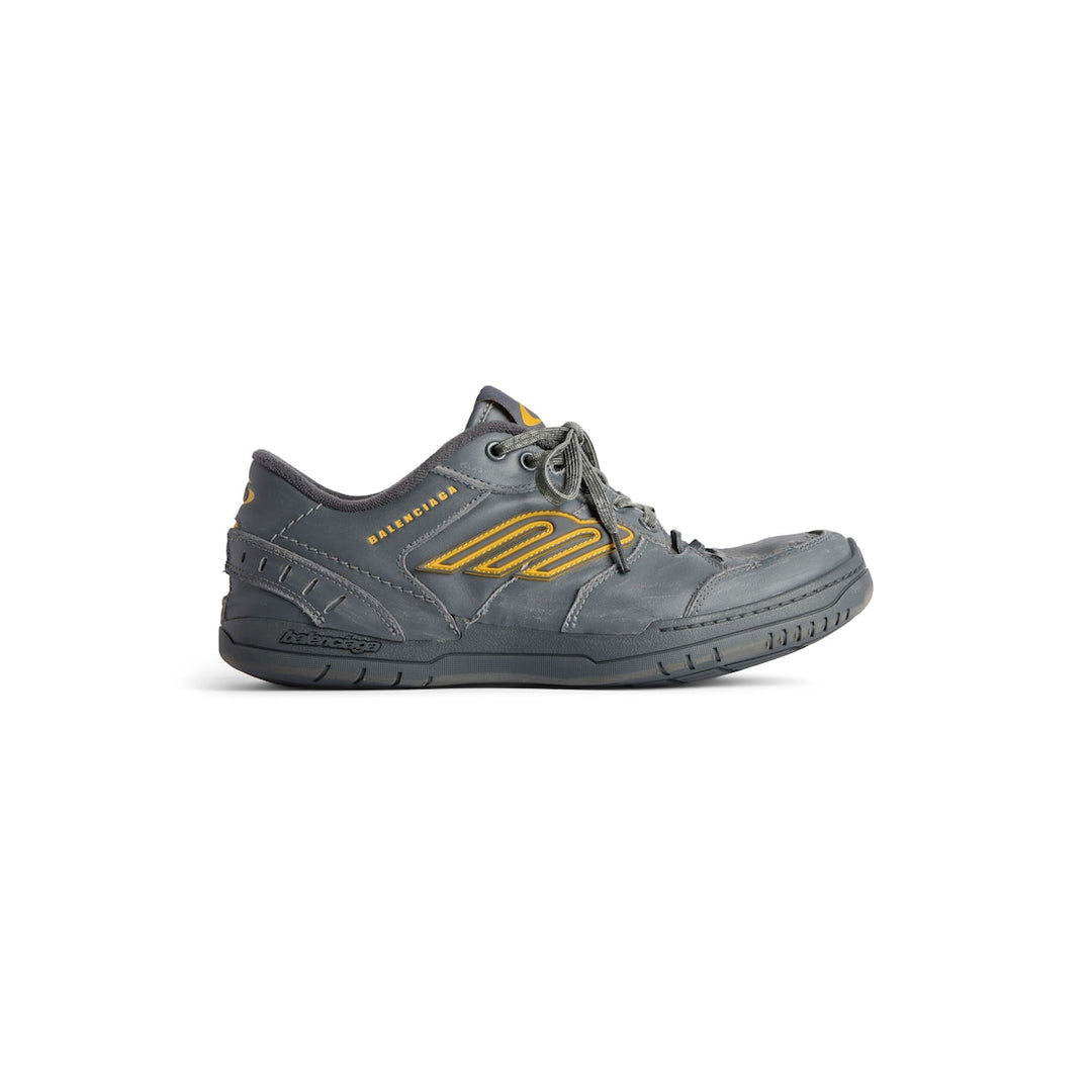 BALENCIAGA Men's Hamptons Worn-out Sneaker in White/dark Blue/grey