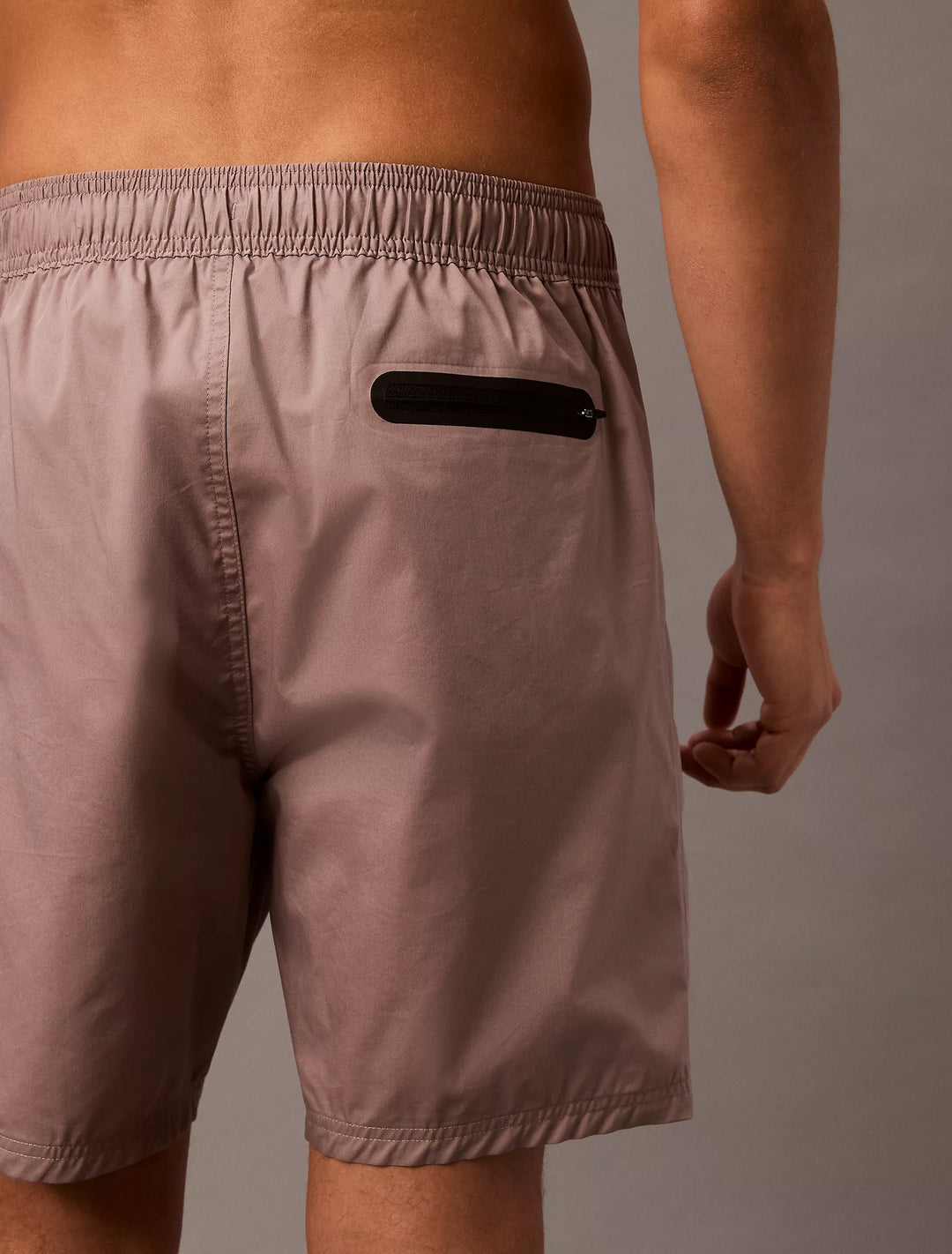 Calvin Klein Solid 7" Swim Shorts