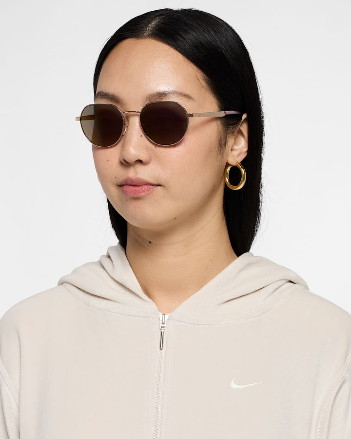 Nike Traveler Trend Mirrored Sunglasses