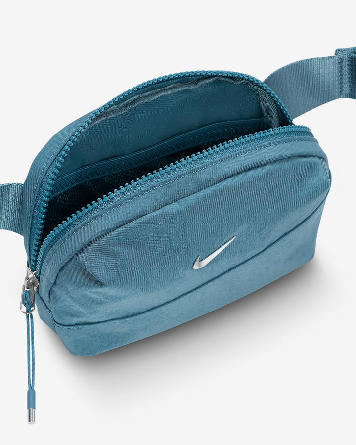 Nike Aura Crossbody Bag (2L)