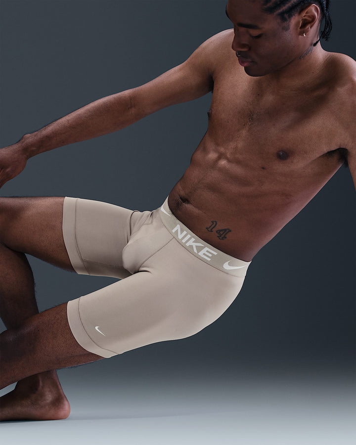 Nike Dri-FIT Essential Micro Long Boxer Briefs (3-Pack)