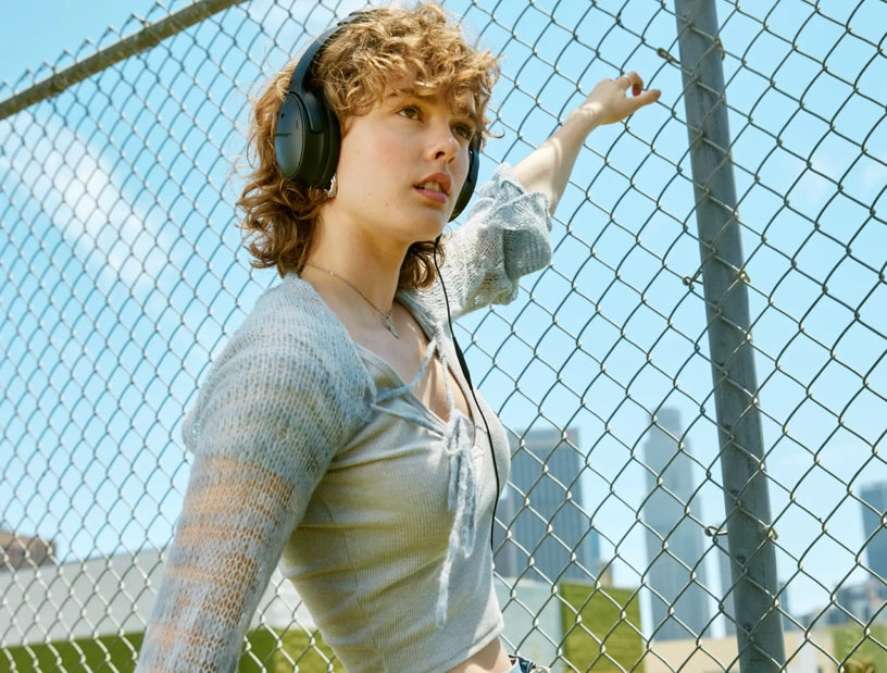 BOSE  QuietComfort Headphones