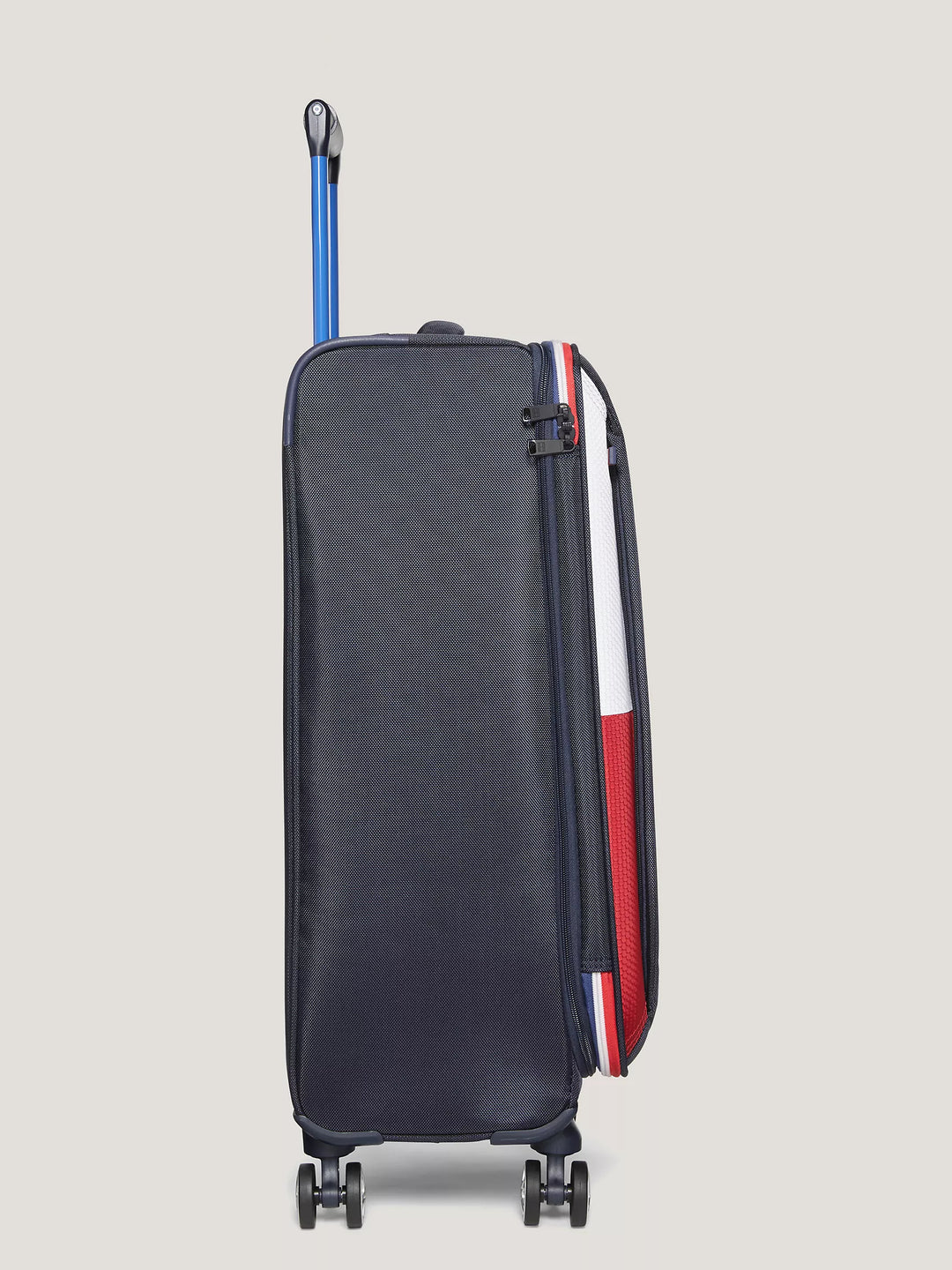 Tommy Hilfiger 25" Roller Suitcase