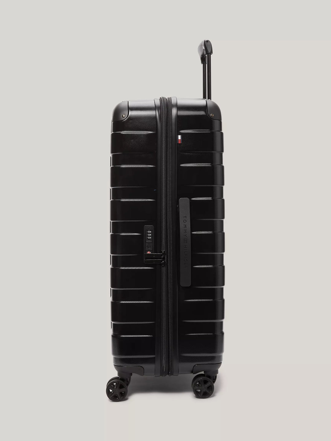 Tommy Hilfiger 28" Hardcase Spinner Luggage