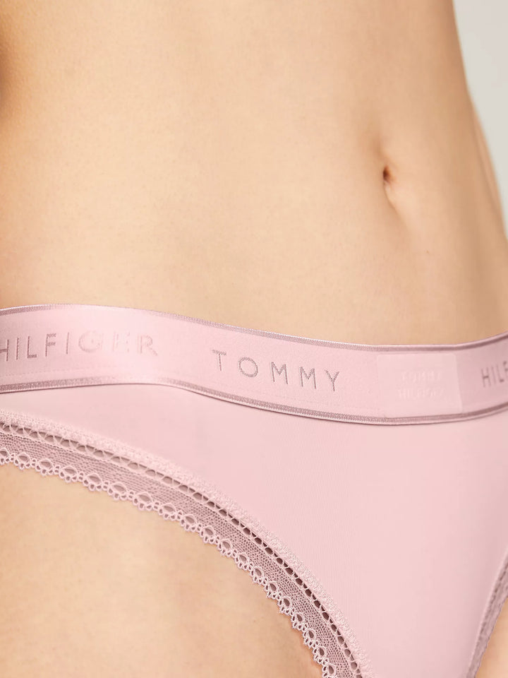 Tommy Hilfiger Hilfiger Badge Lace Trim Thong