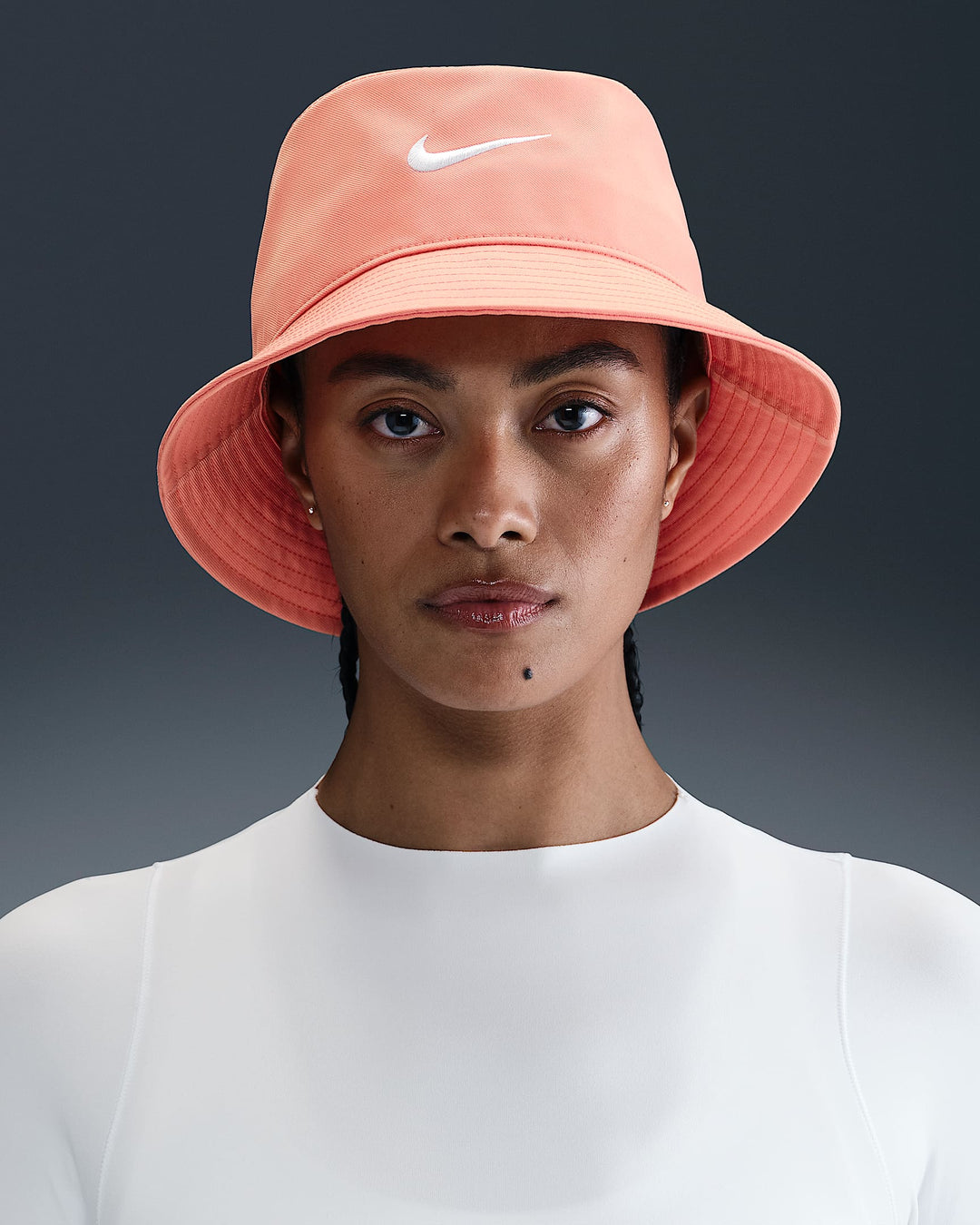Nike Apex Swoosh Bucket Hat