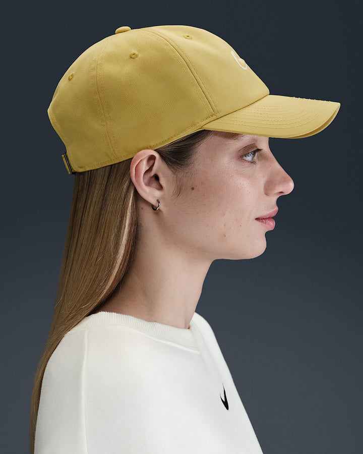 Nike Club Unstructured Swoosh Cap