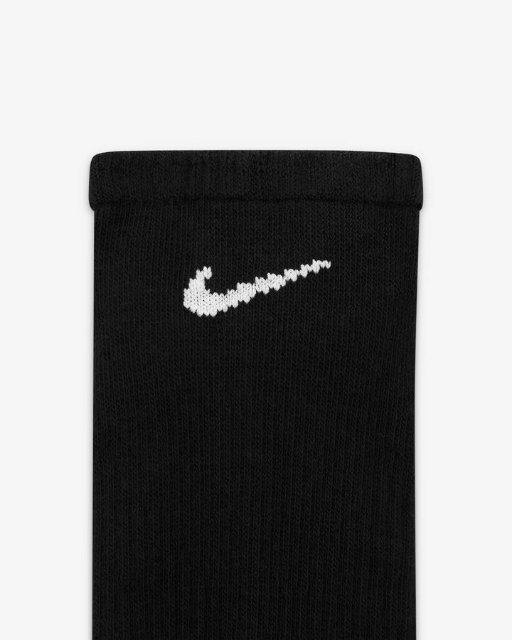 Nike Everyday Plus Cushioned Training No-Show Socks (6 Pairs)