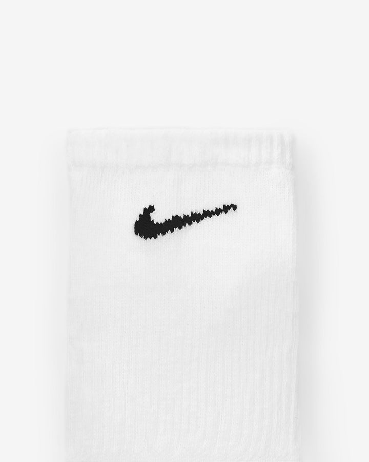 Nike Everyday Plus Cushioned Training No-Show Socks (6 Pairs)