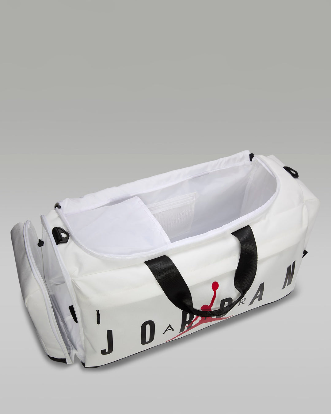 NIKE Jordan Duffel Bag (81L)