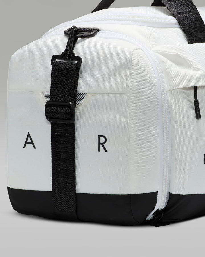 NIKE Jordan Duffel Bag (46L)