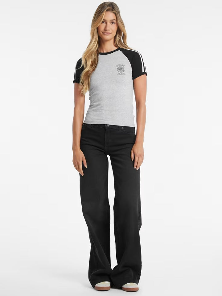 Guess Slim Crest Logo Raglan Tee