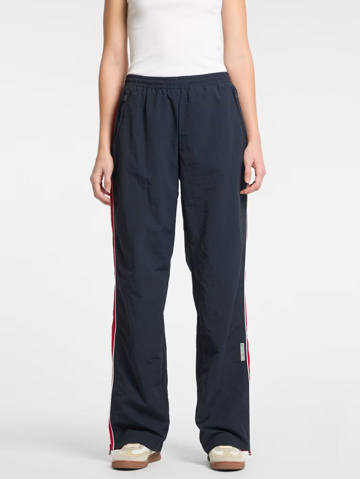 Guess Eco Windbreaker Pant