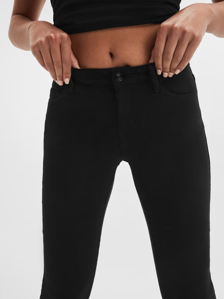 Guess Sexy Curve Mid-Rise Skinny Jeans