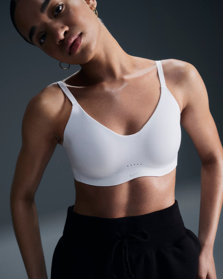 Nike Alate Minimalist Women's Light-Support Padded Convertible Sports Bra