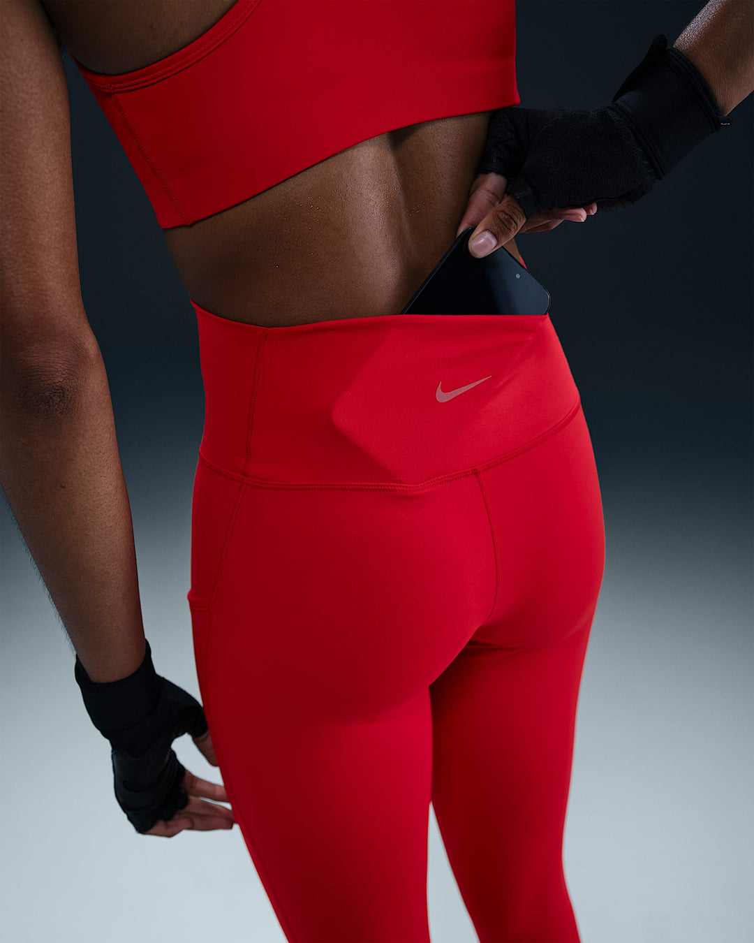Nike One Women's High-Waisted 7/8 Leggings with Pockets