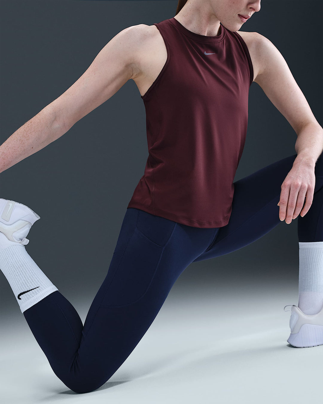 Nike One Women's High-Waisted 7/8 Leggings with Pockets