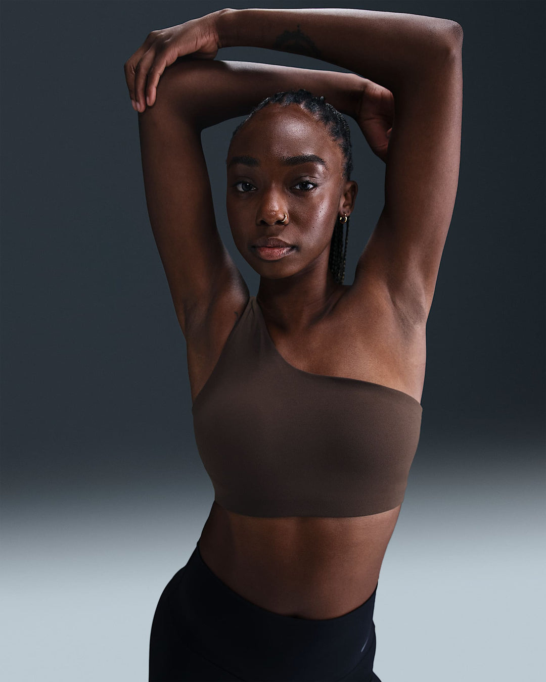 Nike Zenvy Asymmetrical Women's Light-Support Padded Sports Bra