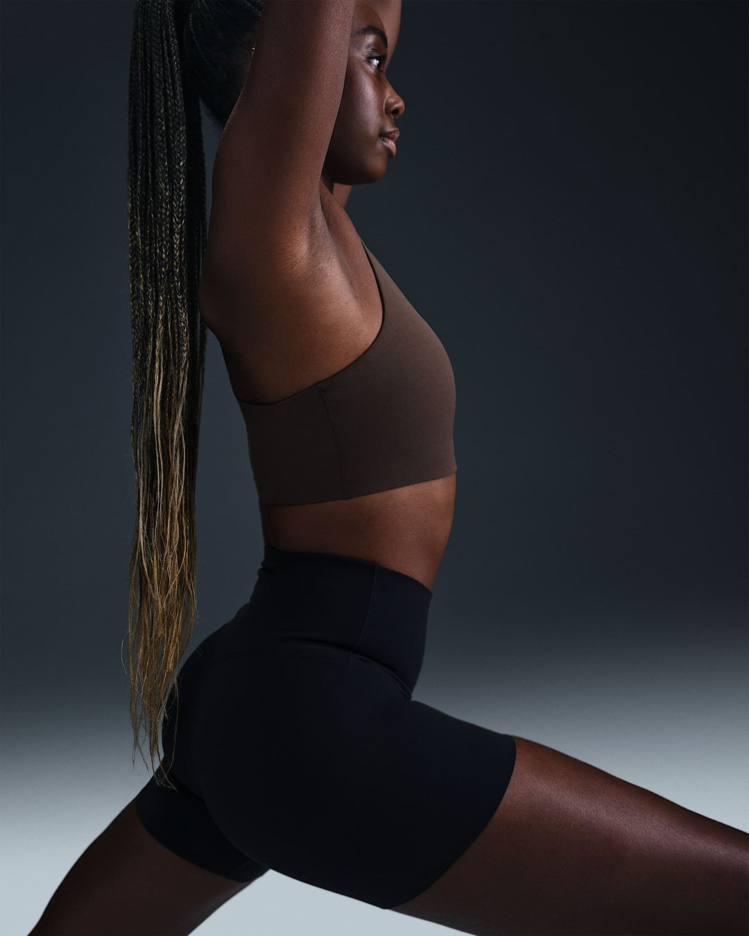 Nike Zenvy Asymmetrical Women's Light-Support Padded Sports Bra