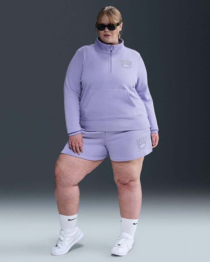 Nike Sportswear Club Fleece Women's Mid-Rise 4" Graphic Shorts (Plus Size)