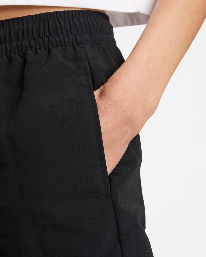 Nike Sportswear Everything Wovens Women's Mid-Rise 5" Shorts