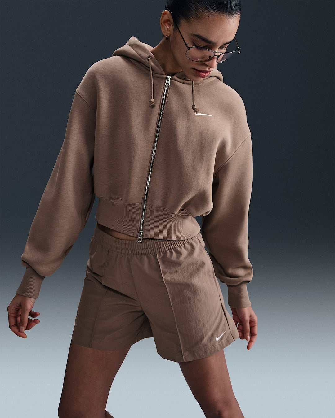 Nike Sportswear Everything Wovens Women's Mid-Rise 5" Shorts